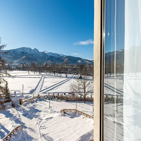Hotel Helios Nowy Basen ! Zakopane, Centrum - Tylko 300M Od Krupowek !-3